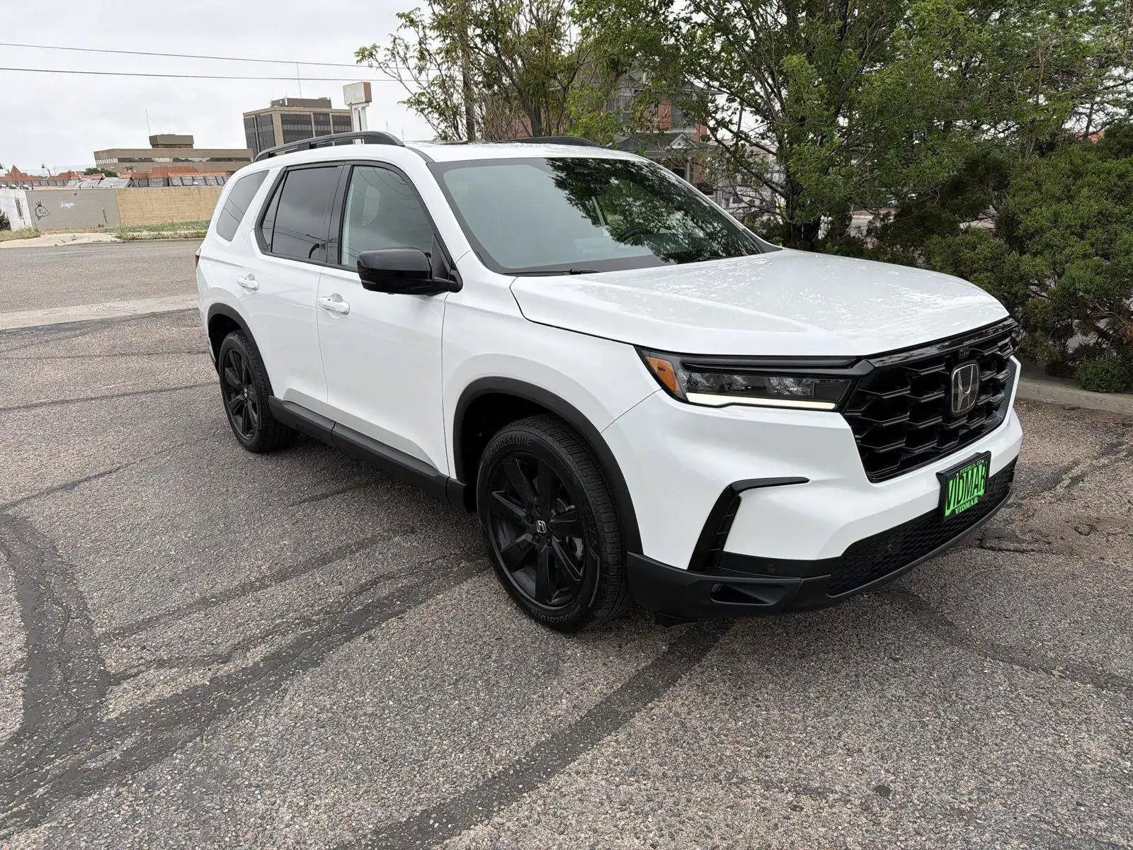 2025 Honda Pilot Black Edition AWD's photo