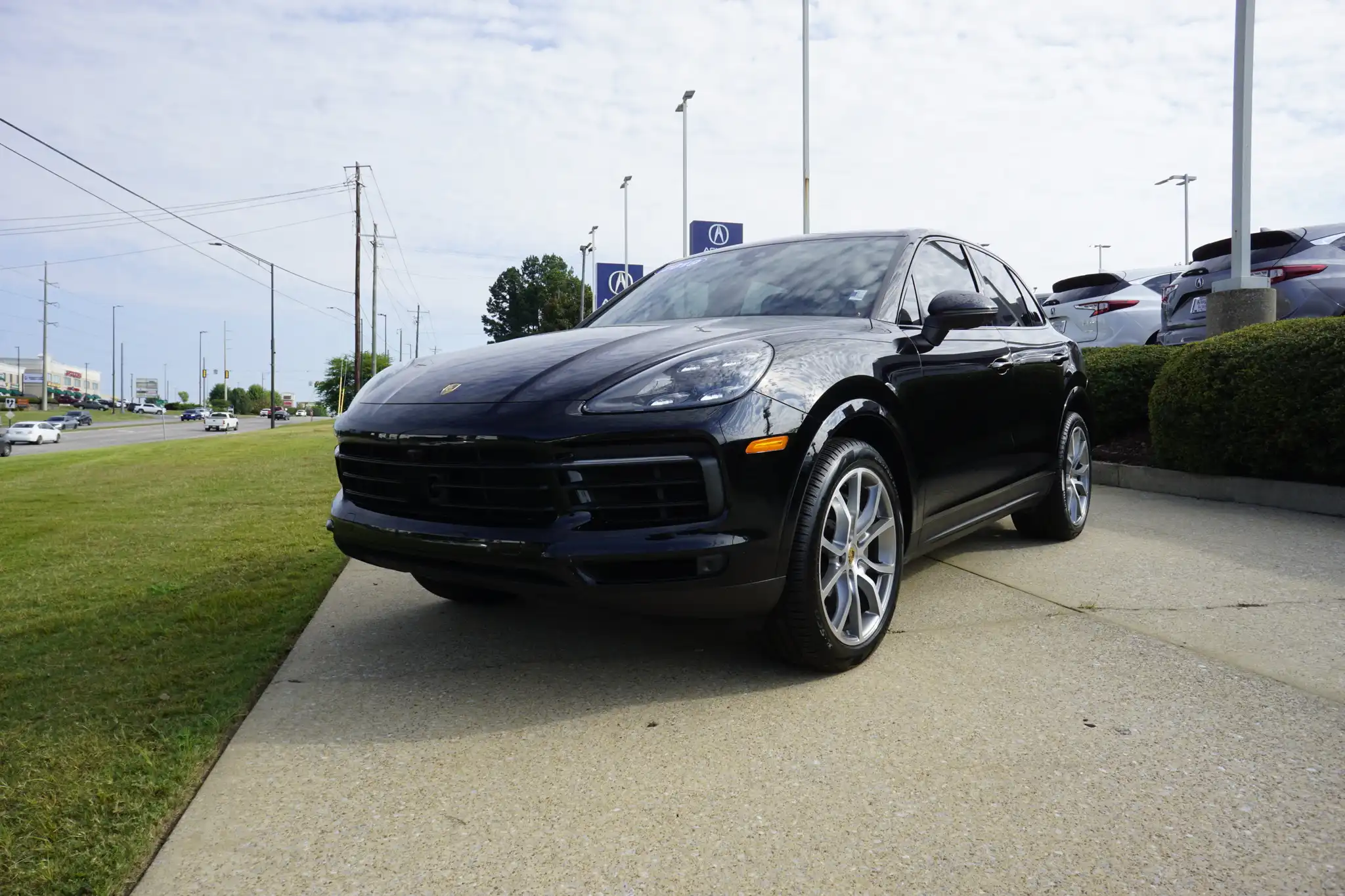 2019 Porsche Cayenne S's photo