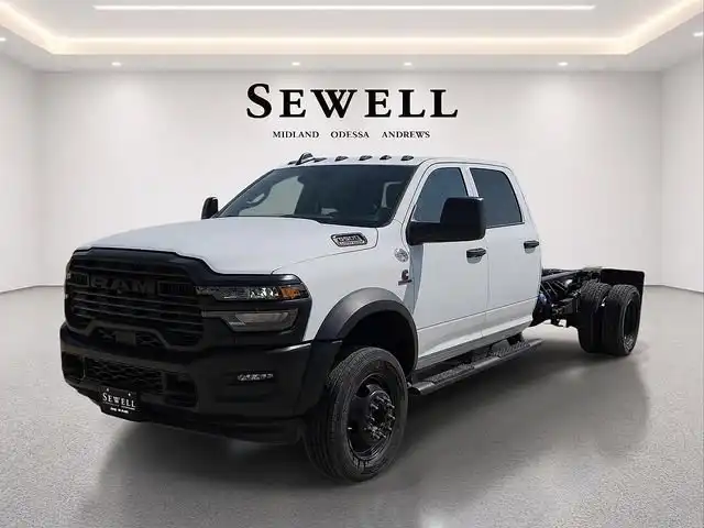 2026 RAM 5500 Big Horn 4X4 Crew Cab DRW 197" WB's photo