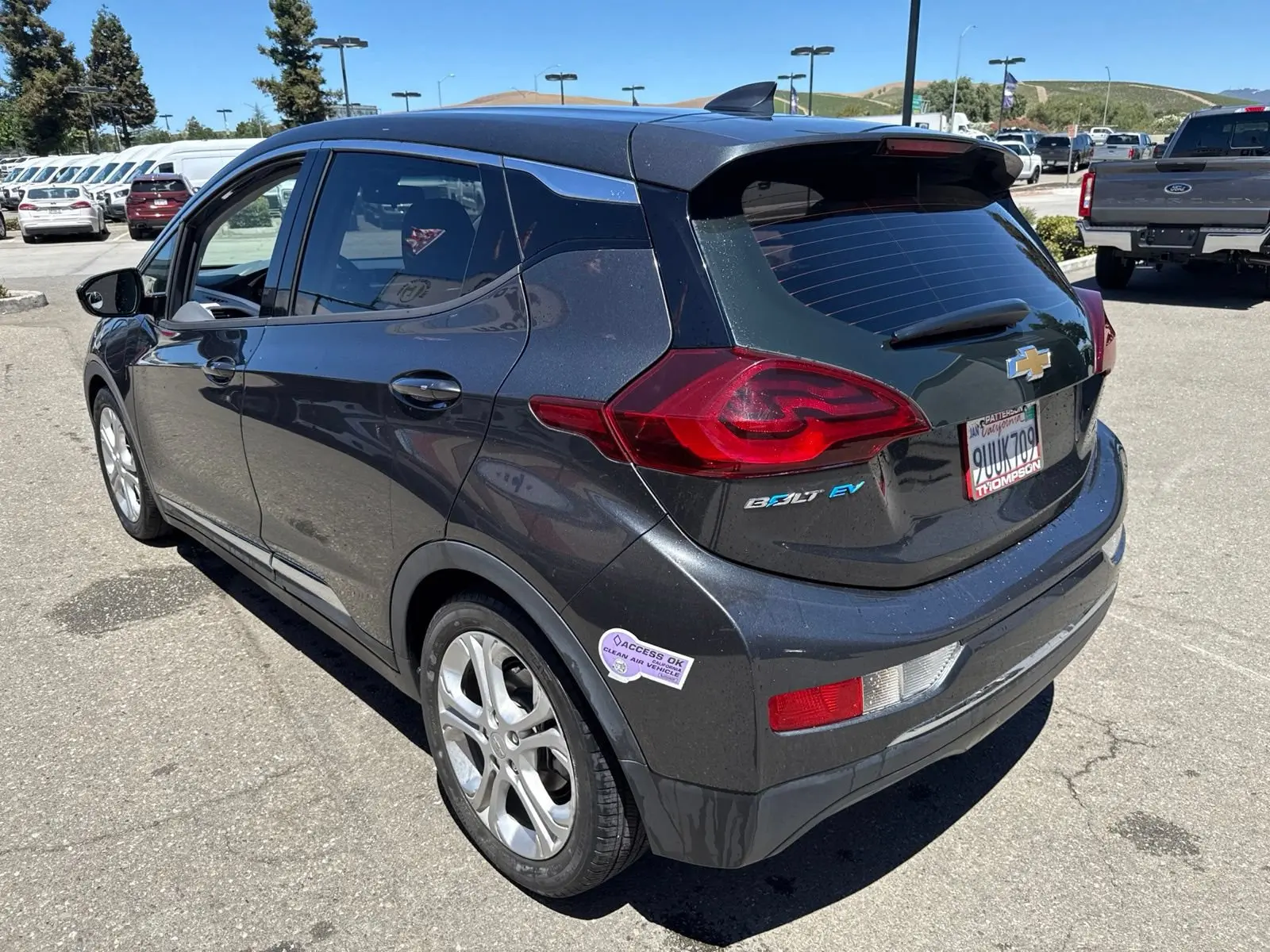2019 Chevrolet Bolt EV LT Auto photo 3