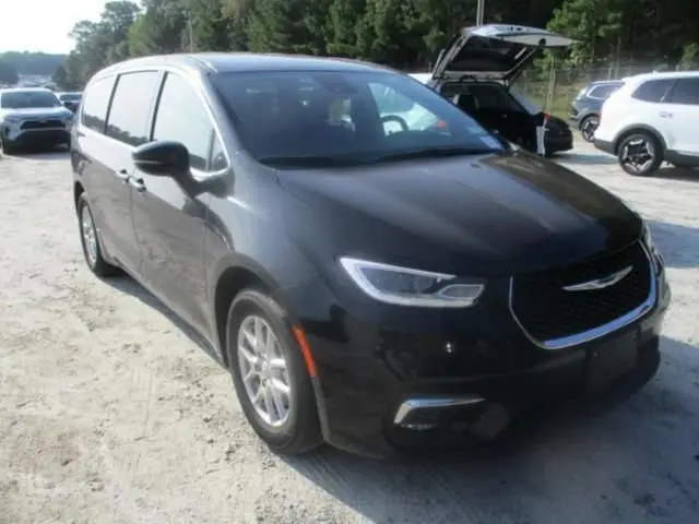 Vehicle Image 1