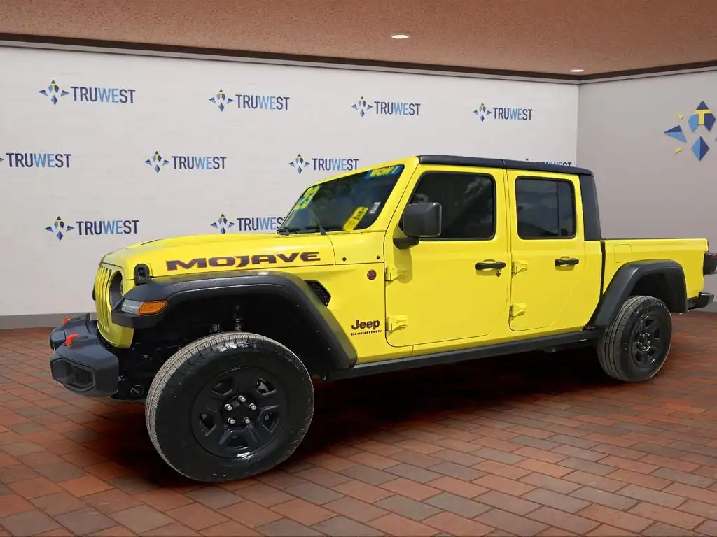 2023 Jeep Gladiator Mojave's photo