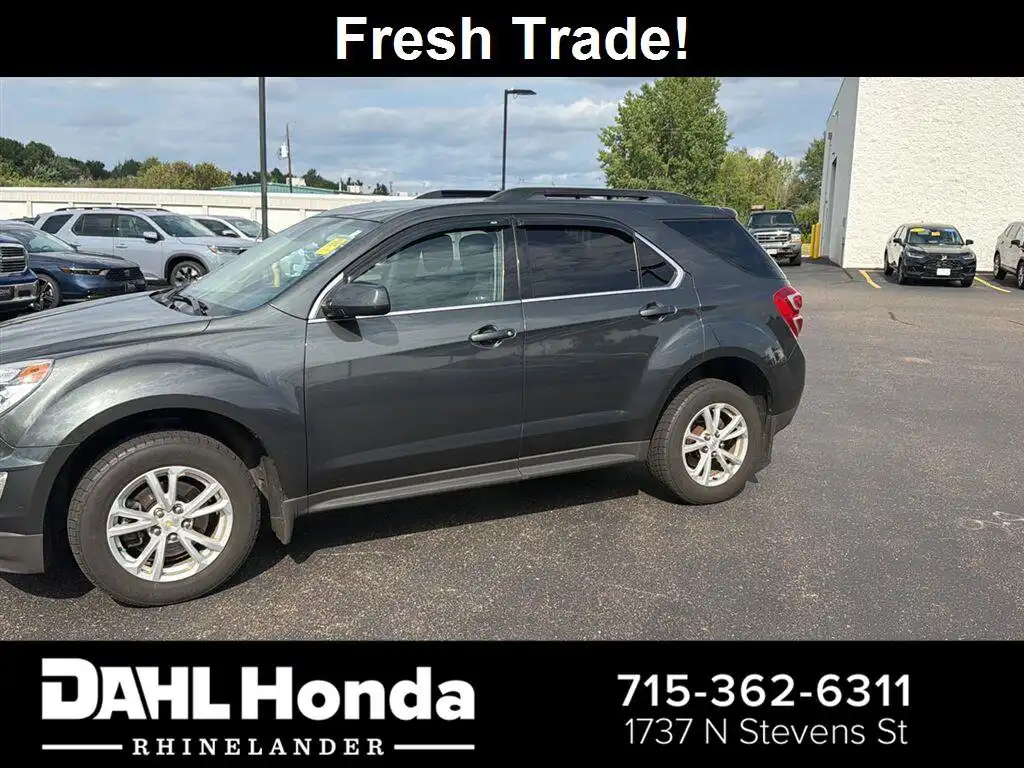 2017 Chevrolet Equinox AWD LT's photo