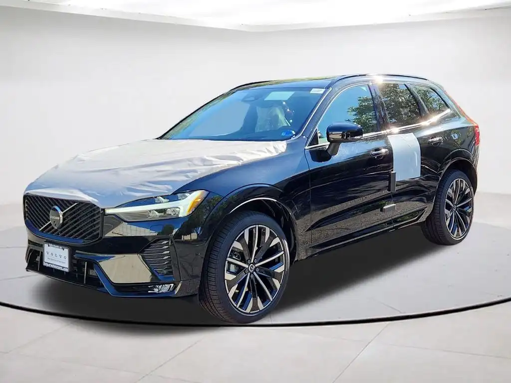 2027 Volvo XC60 B5 Ultra Dark AWD's photo