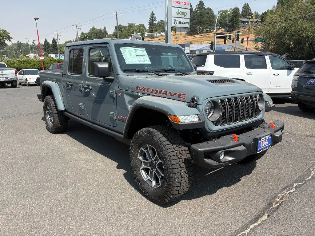 2026 Jeep Gladiator Mojave X Auto photo 1