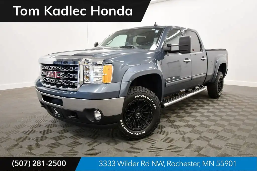 2013 GMC Sierra 4WD Crew Cab 6.5ft SLT's photo