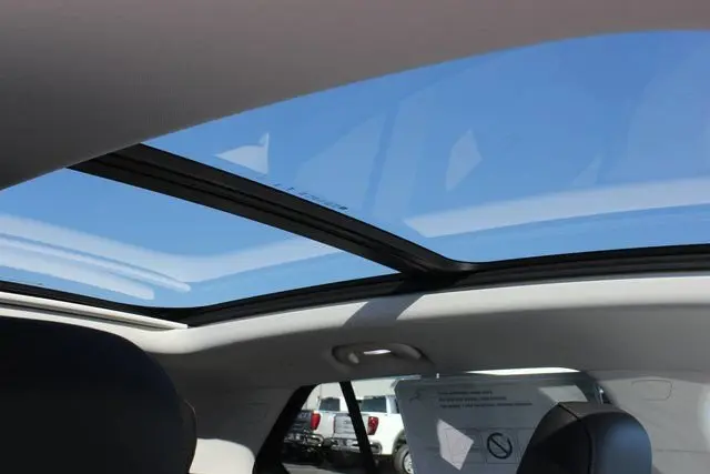 2025 Buick Envision Preferred AWD photo 5