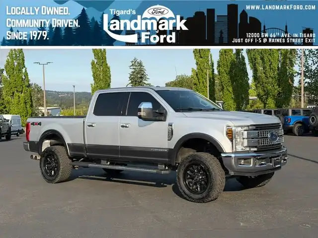 2018 Ford F-350 Lariat 4WD Crew Cab SRW 160 in's photo