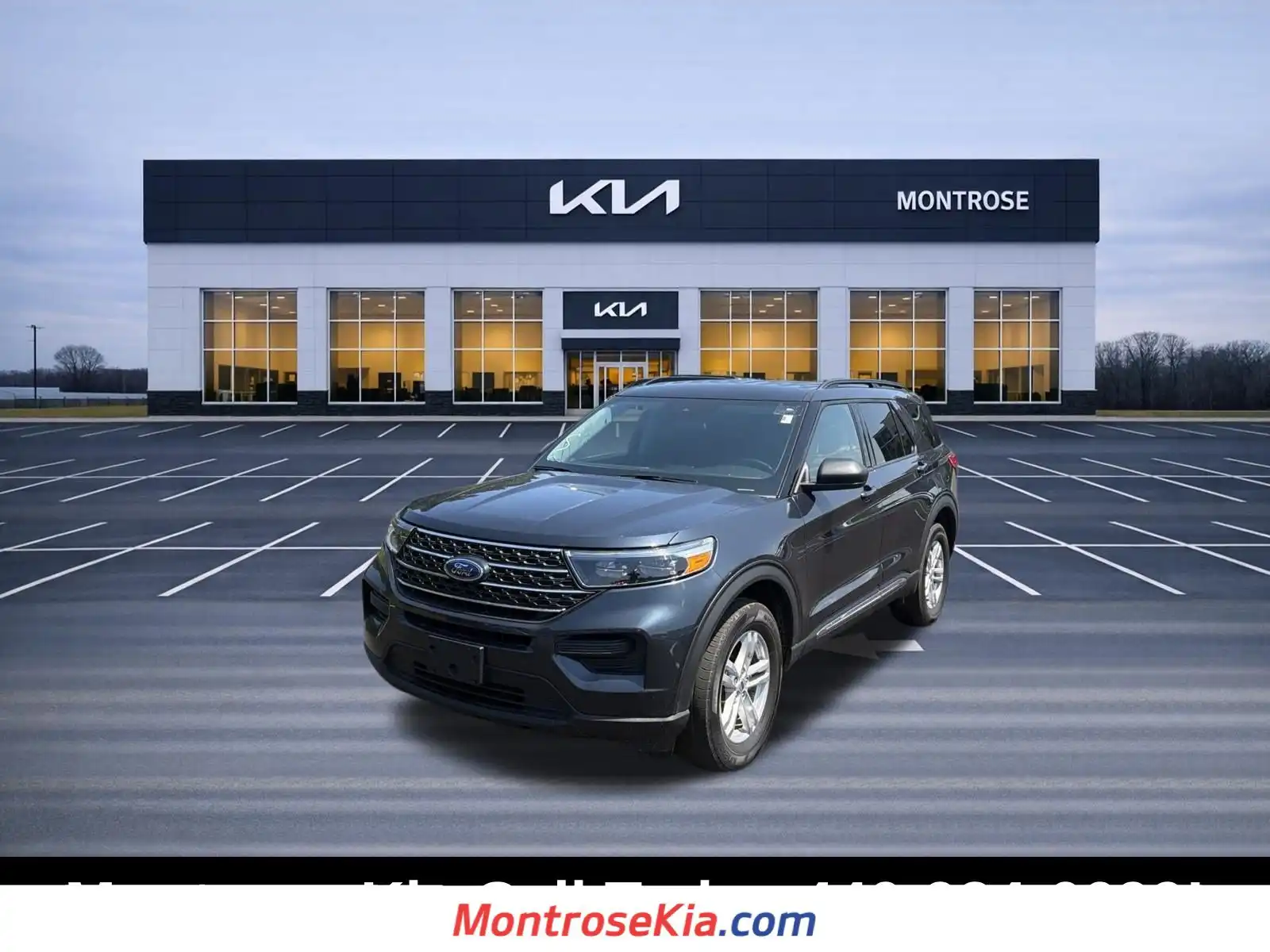 2023 Ford Explorer XLT 4WD's photo