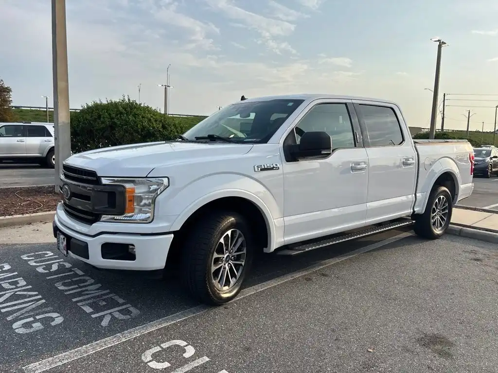 2020 Ford F-150 XLT SuperCrew 5-1/2 Box's photo