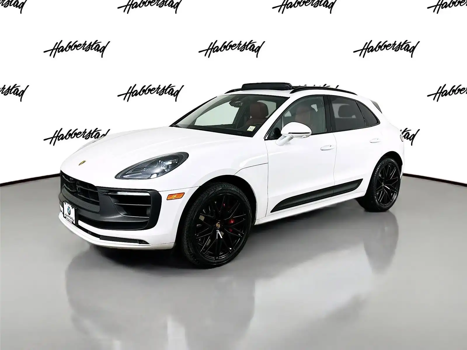 2023 Porsche Macan GTS's photo
