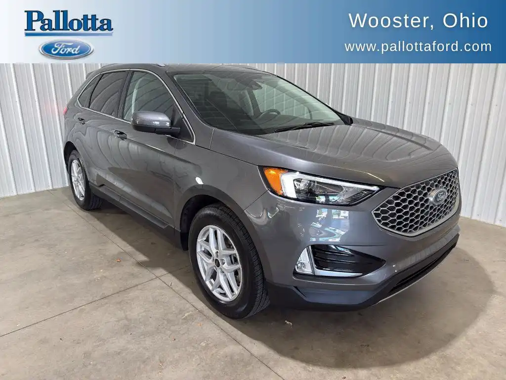 2023 Ford Edge SEL AWD's photo
