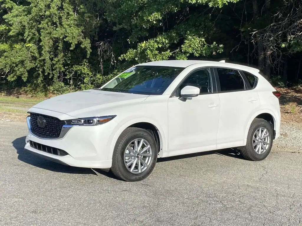 2024 Mazda CX-5 Select AWD Auto Package S's photo