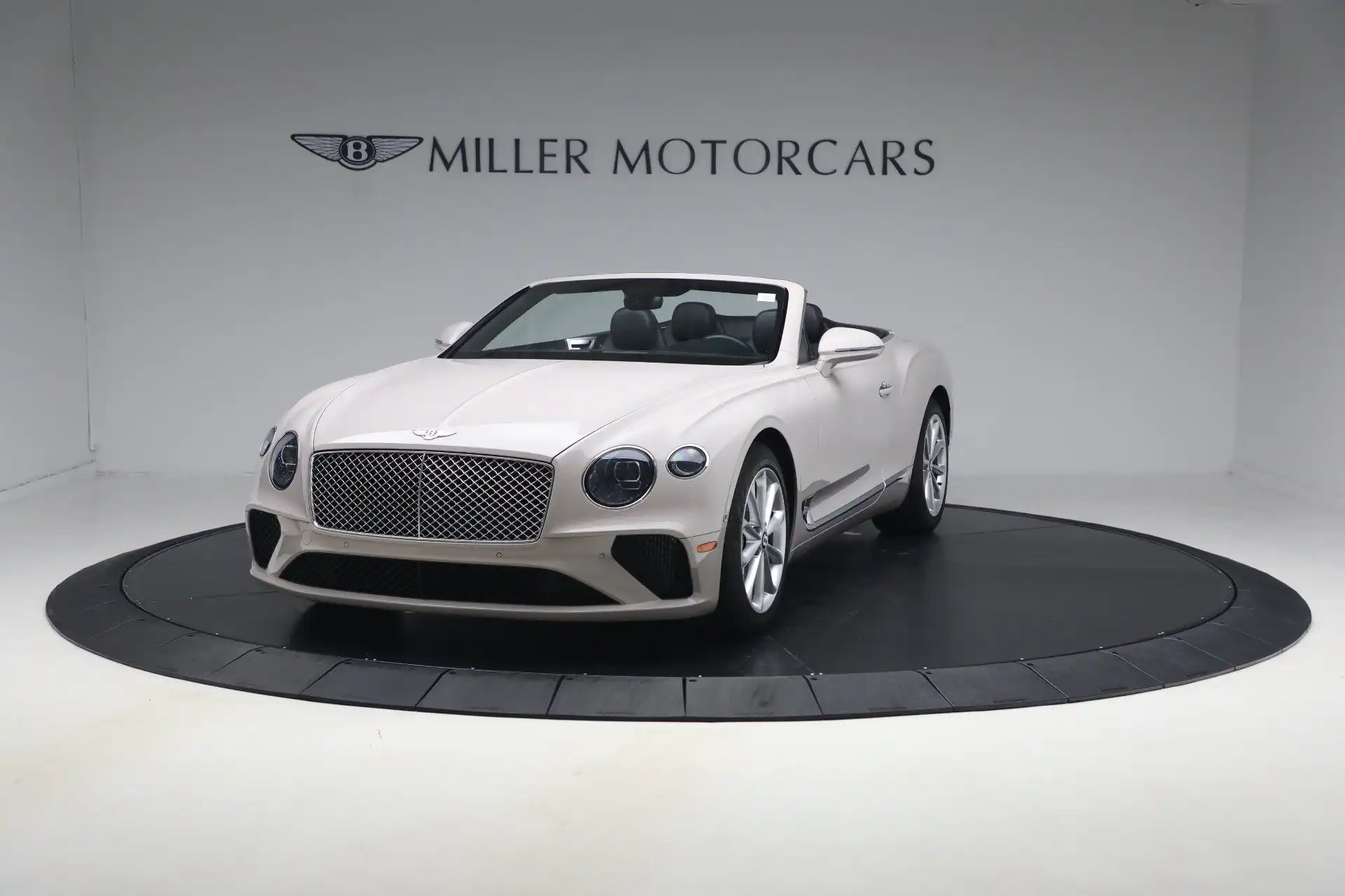 2020 Bentley Continental GT Convertible V8's photo