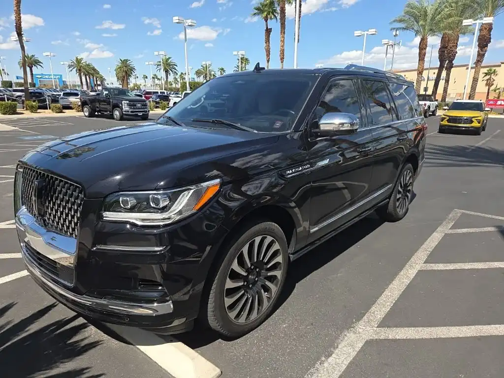 2023 Lincoln Navigator Black Label 4WD's photo