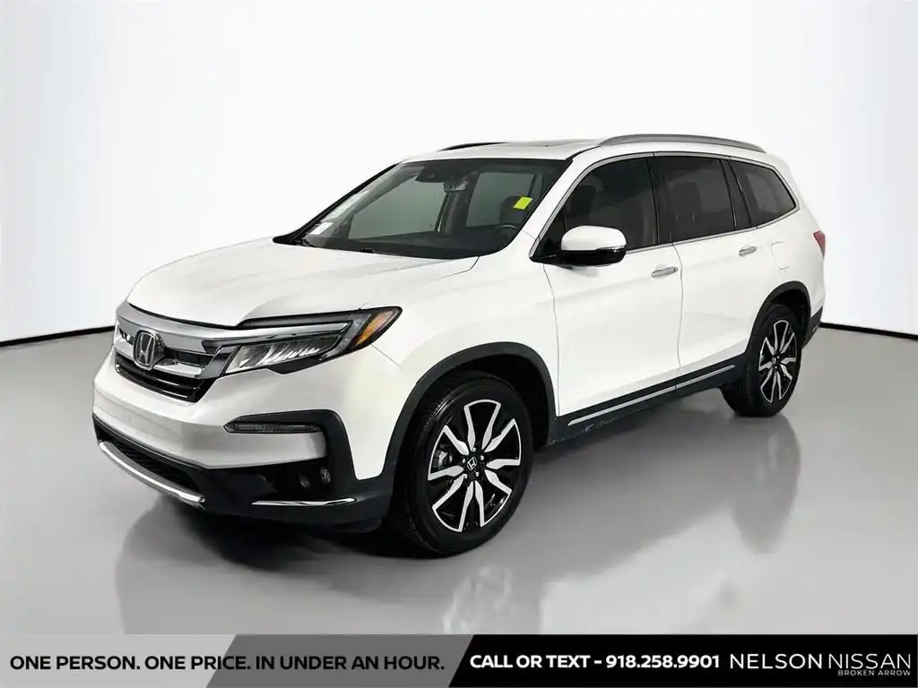 2022 Honda Pilot Touring-7 AWD's photo
