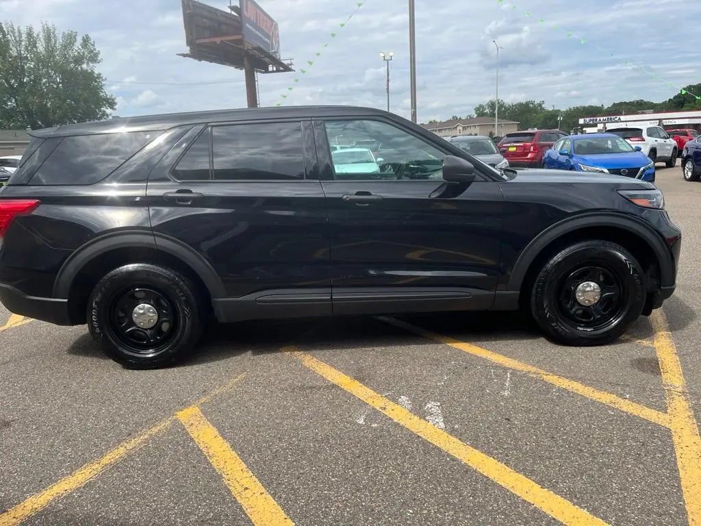 2023 Ford Explorer undefined photo 5