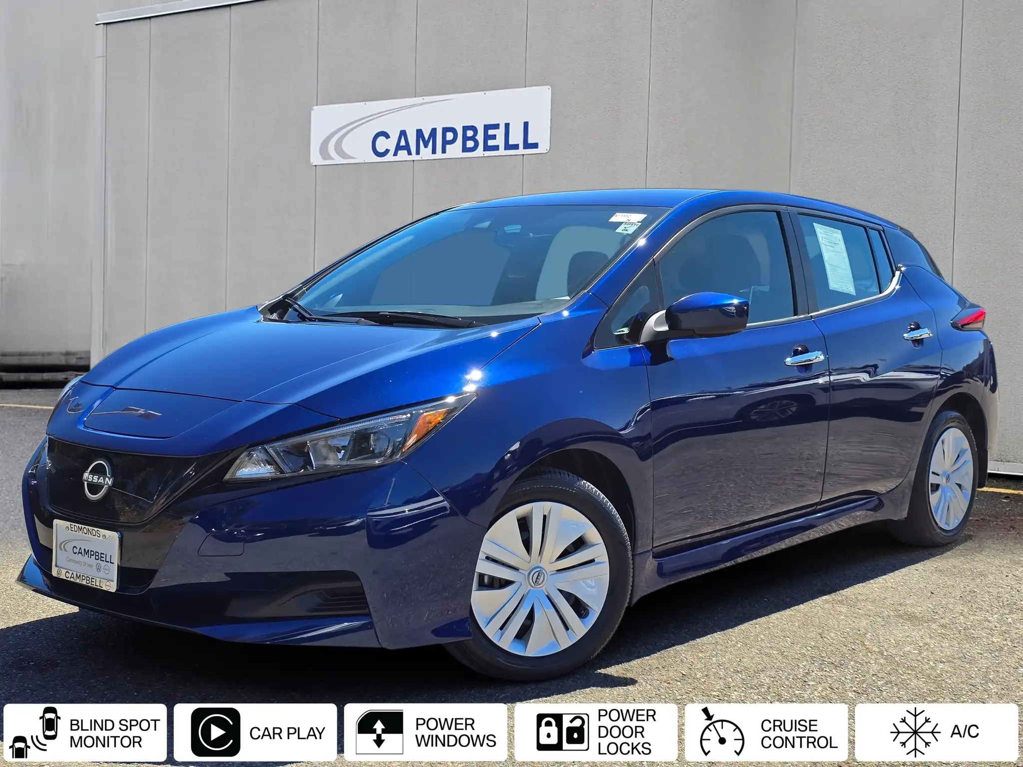2025 Nissan Leaf S's photo