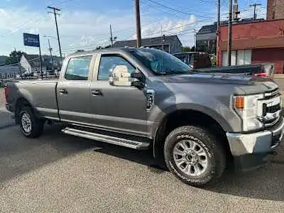 2022 Ford F-350 XL 4WD Crew Cab SRW 8' Box's photo