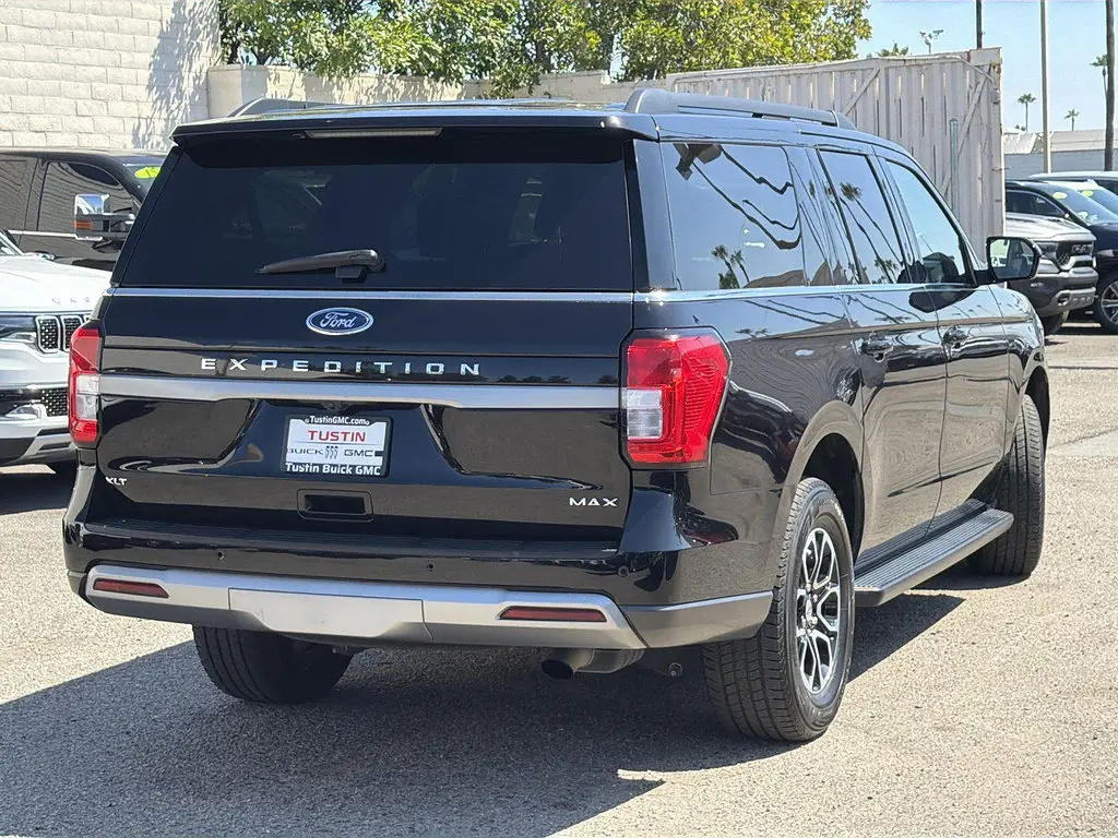 2024 Ford Expedition XLT MAX photo 5
