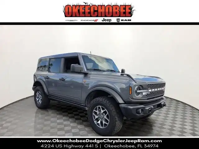 2025 Ford Bronco Badlands 4x4's photo