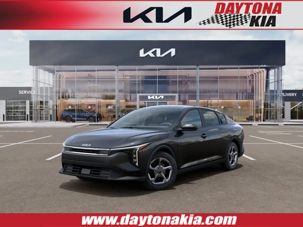 2026 Kia K4 LXS AT's photo