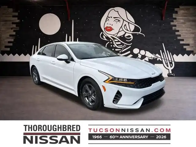 2023 Kia Optima LXS FWD's photo