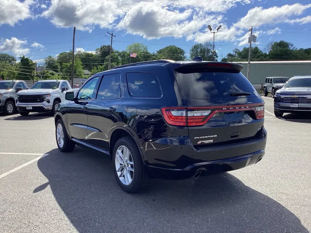 2024 Dodge Durango GT AWD Plus photo 5
