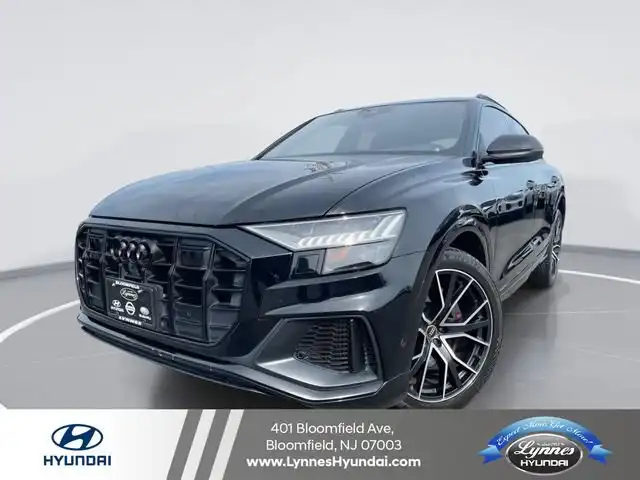 2021 Audi SQ8 Prestige's photo
