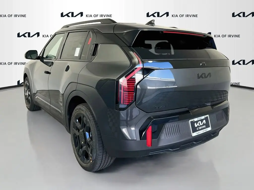 2027 Kia EV3 Wind photo 5