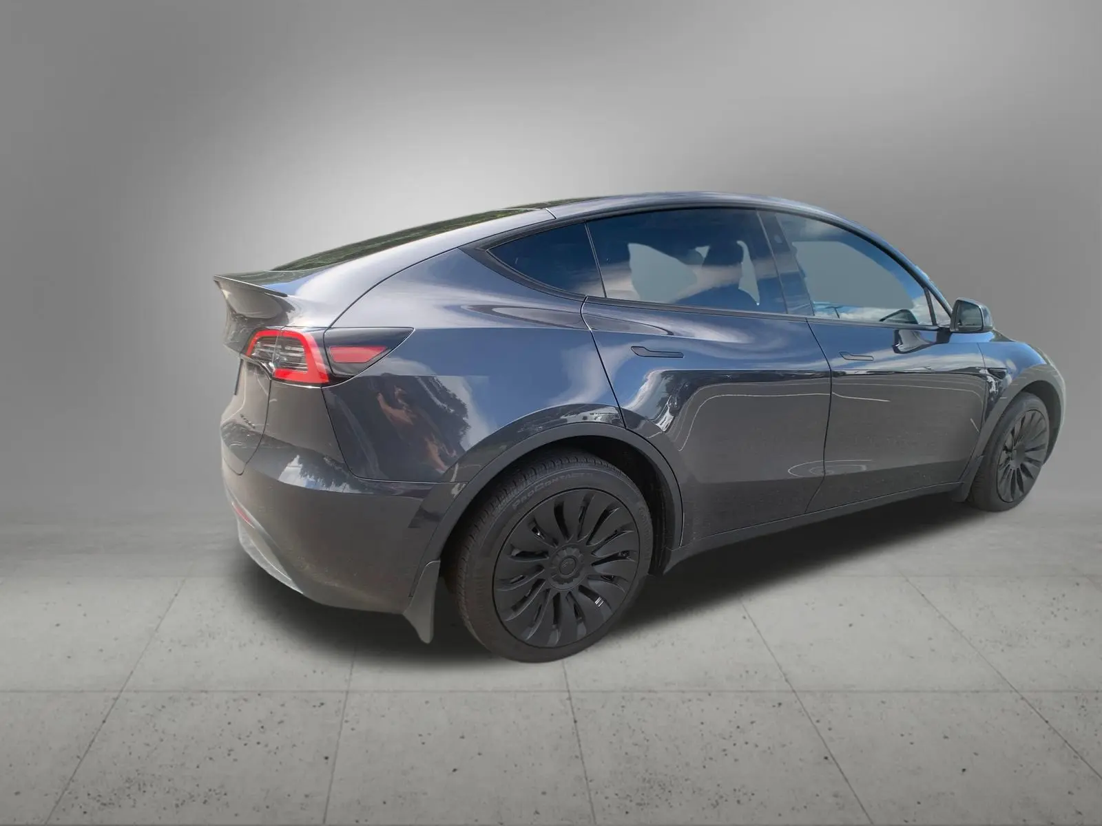 2024 Tesla Model Y Long Range Dual Motor AWD photo 5