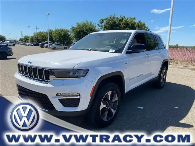 2024 Jeep Grand Cherokee 4xe 4x4's photo