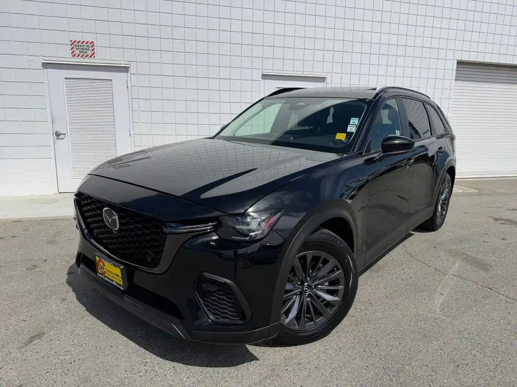 2025 Mazda CX-70 3.3 Turbo Preferred AWD's photo