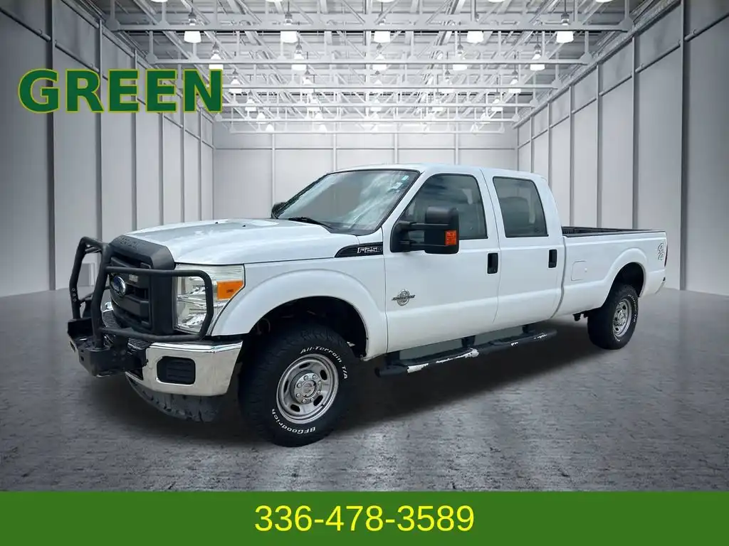 2015 Ford F-250 XL 4x4 Crew Cab 172 in's photo