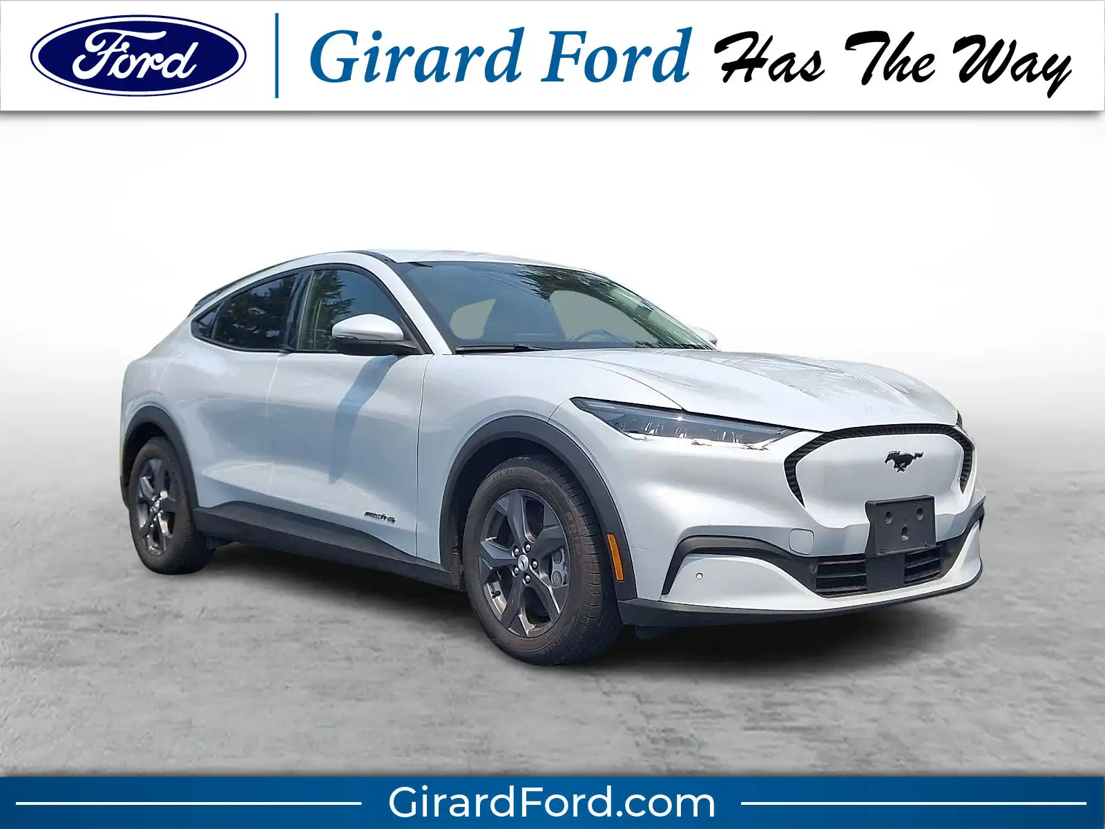 2022 Ford Mustang-Mach-e Select's photo
