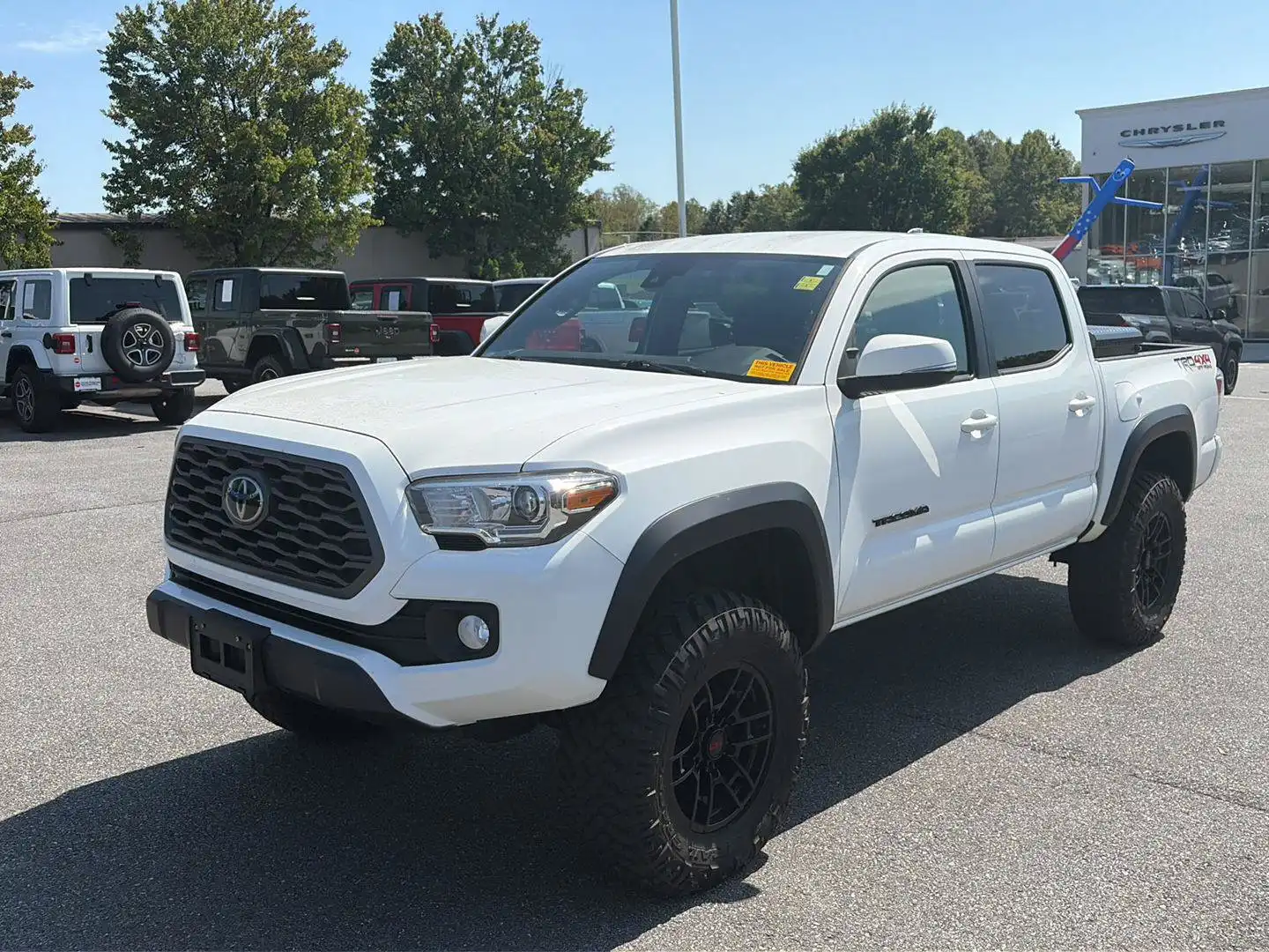 2021 Toyota Tacoma TRD Pro Double Cab 4WD V6 MT Short Bed's photo