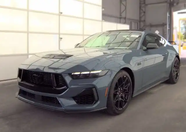 2025 Ford Mustang GT Premium Fastback's photo
