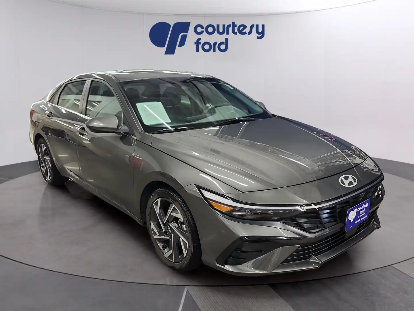 2025 Hyundai Elantra 2.0 SEL Convenience IVT's photo