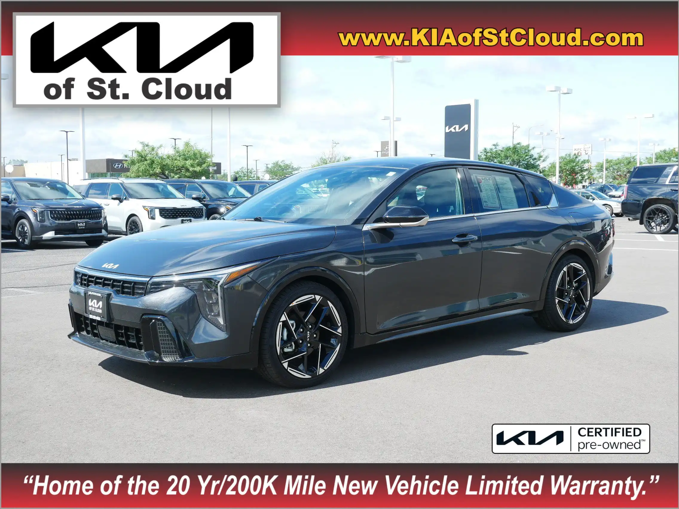 2025 Kia K4 GT-Line AT's photo