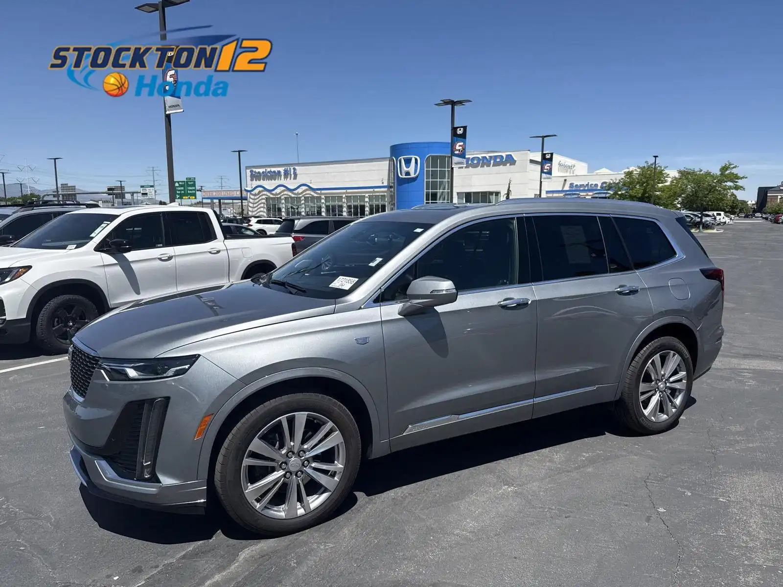 2024 Cadillac XT6 Premium Luxury Auto 4WD's photo