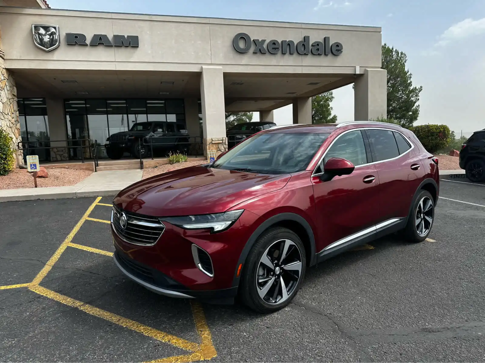 2021 Buick Envision Essence AWD's photo