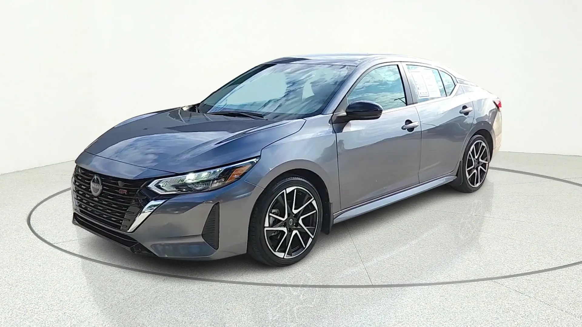 2025 Nissan Sentra SR CVT photo 3