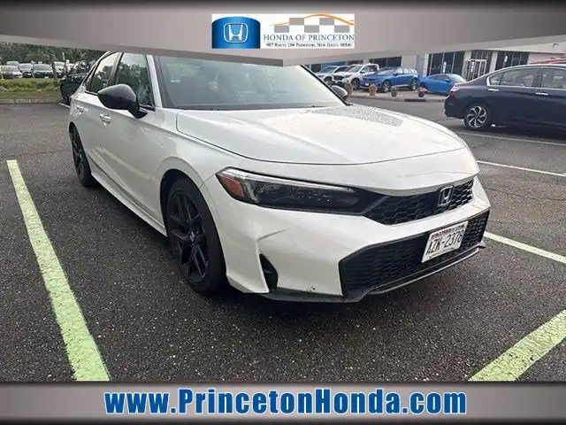 2025 Honda Civic Sport CVT's photo