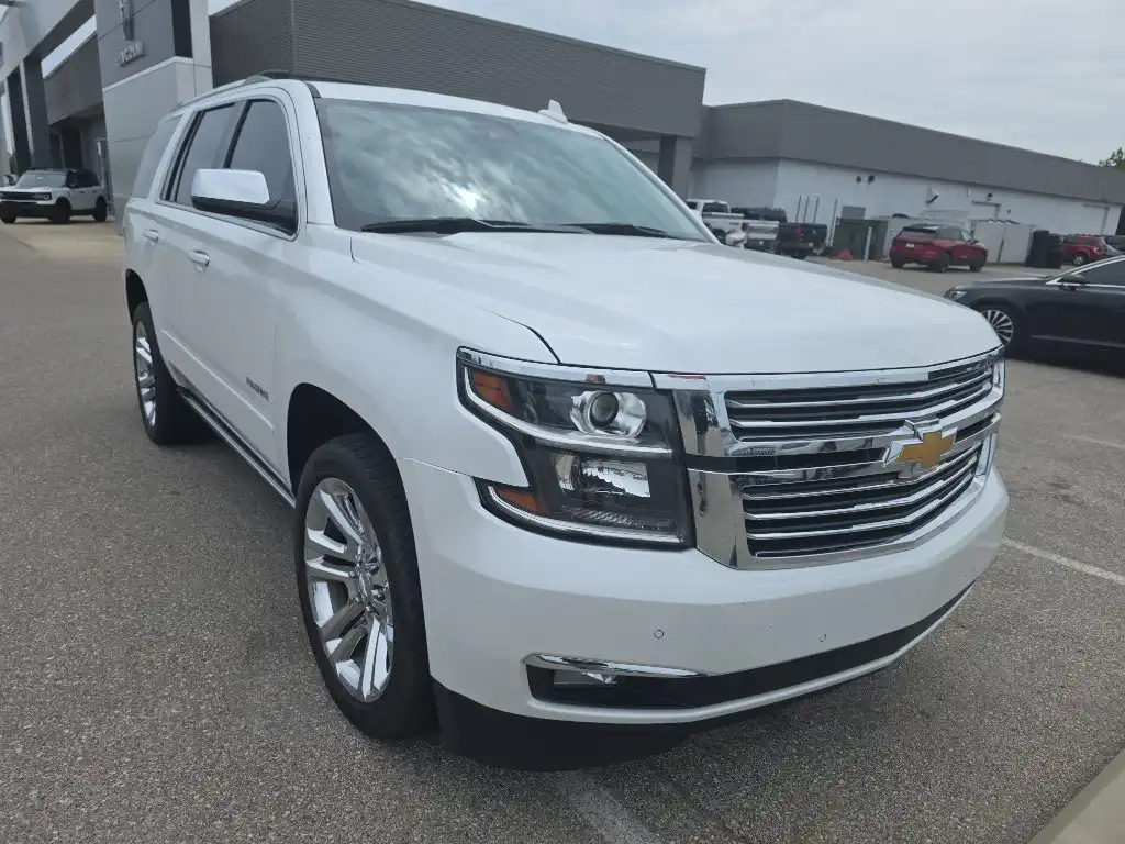 2020 Chevrolet Tahoe 4WD Premier's photo