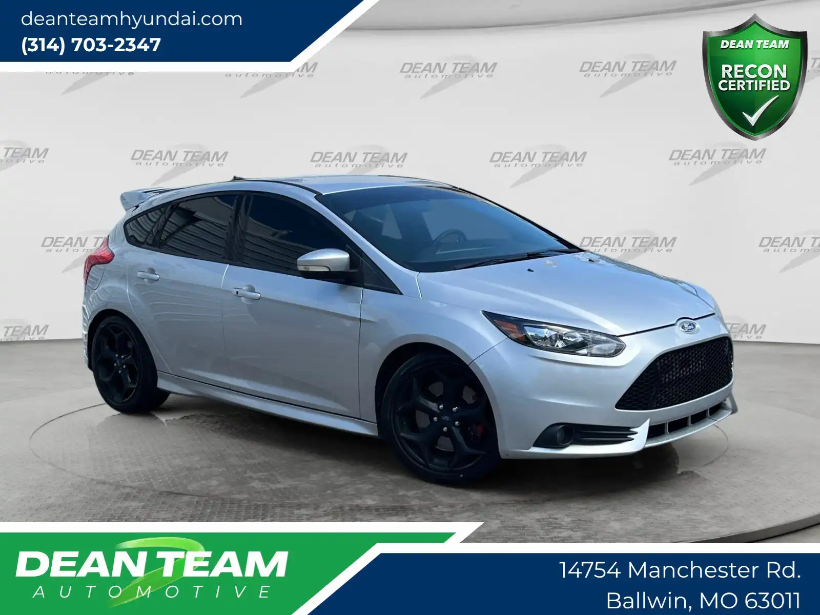 2014 Ford Focus ST Hatchback 5-Door's photo