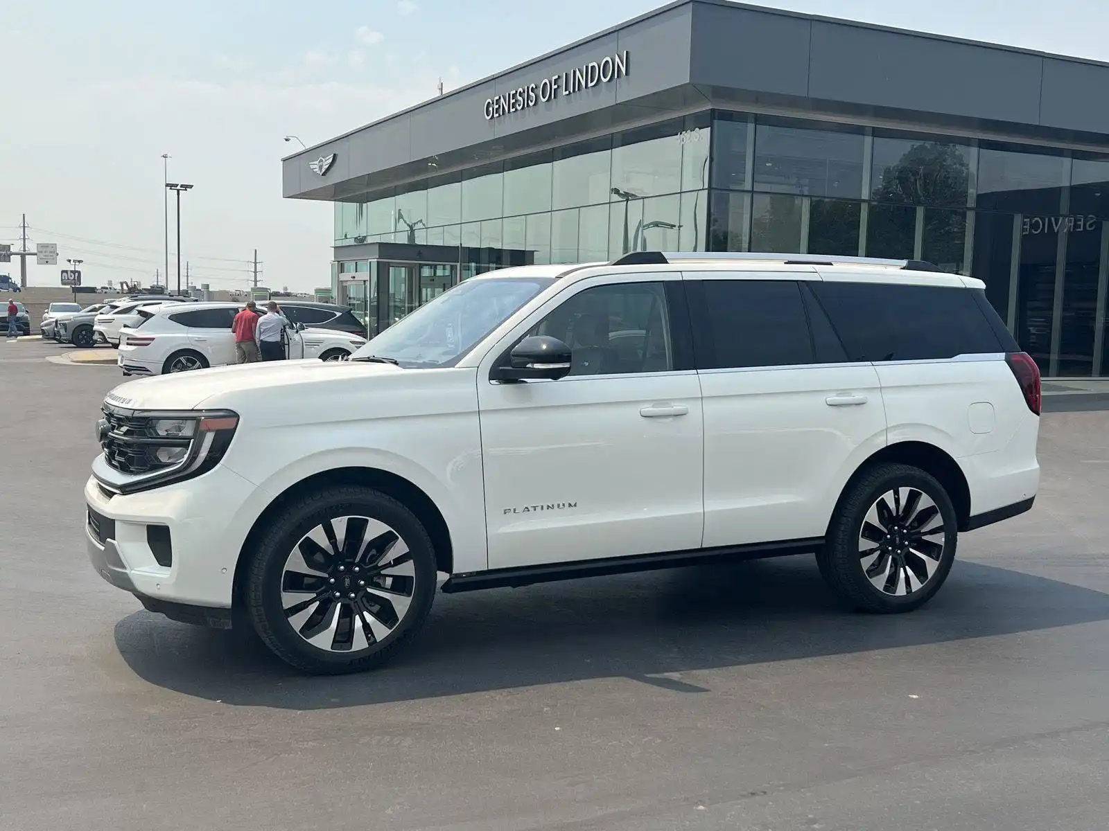 2025 Ford Expedition Platinum 4x4's photo