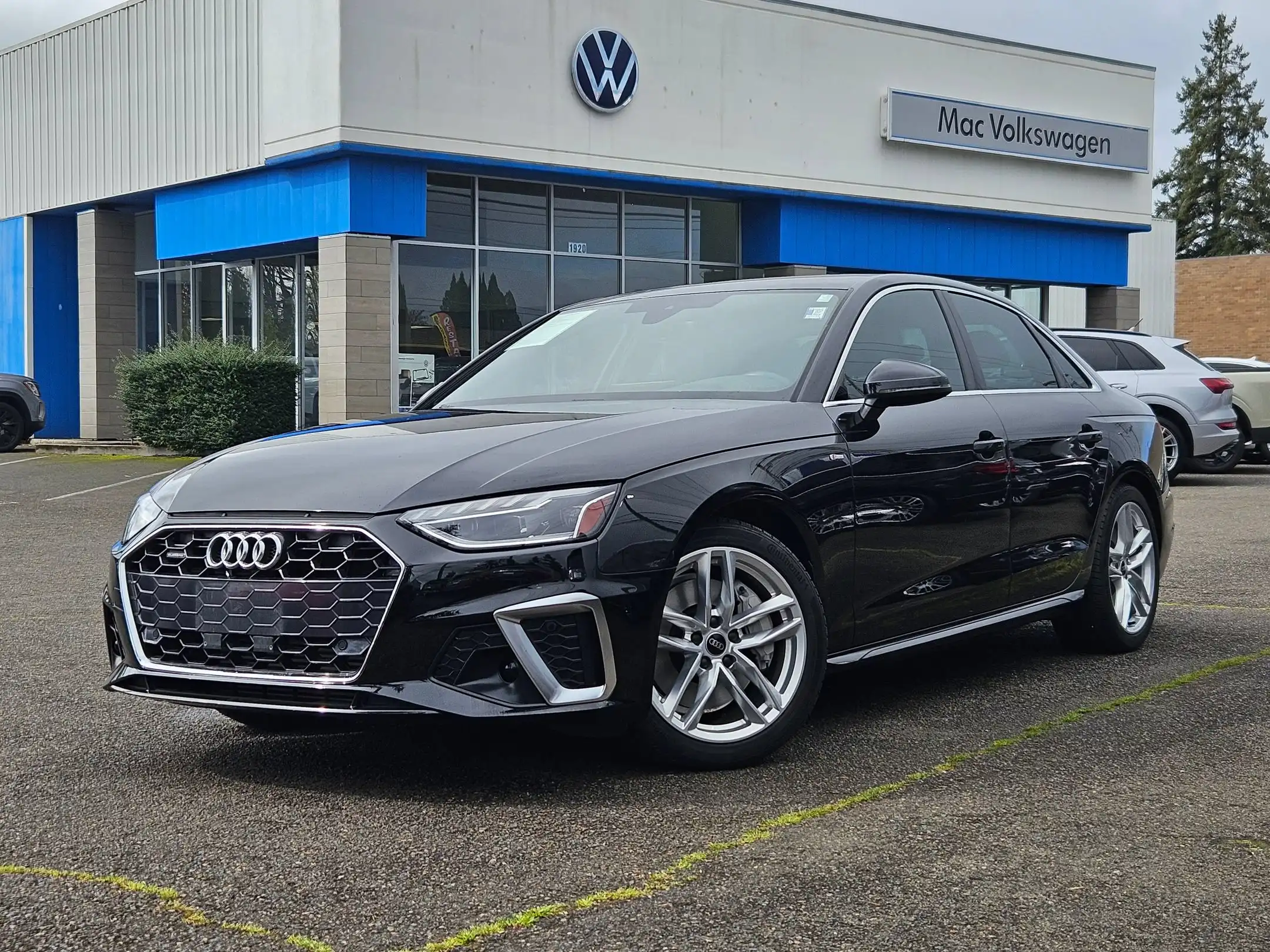 2023 Audi A4 45 TFSI Premium quattro S tronic's photo