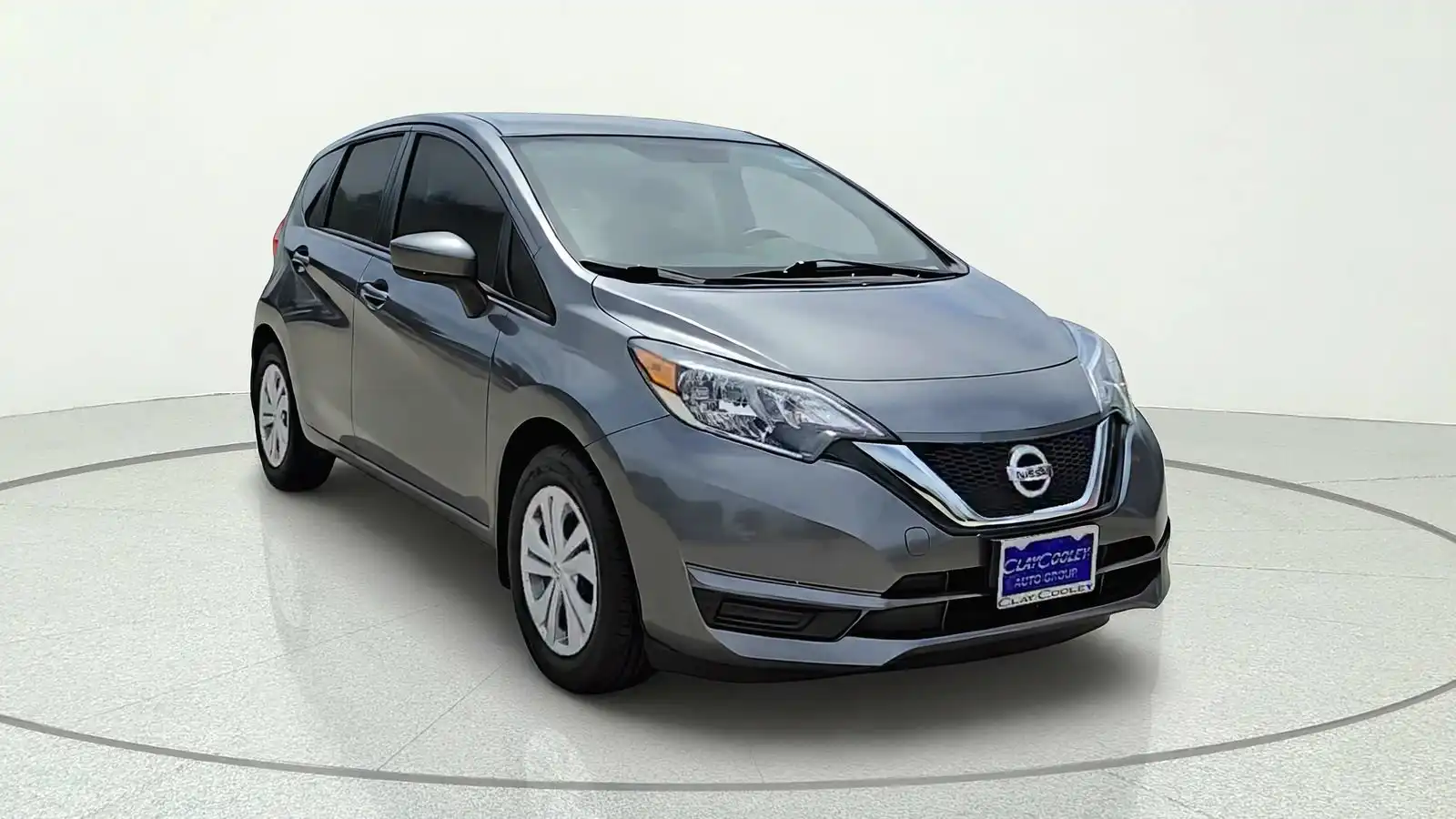 2019 Nissan Versa Note 1.6 S CVT's photo