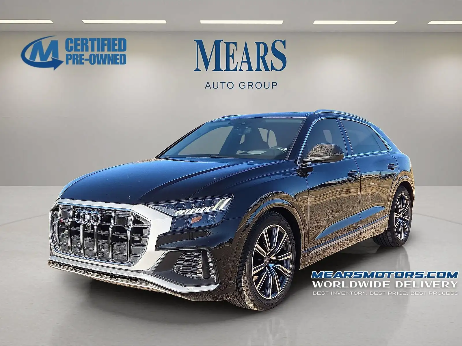 2023 Audi SQ8 Prestige's photo