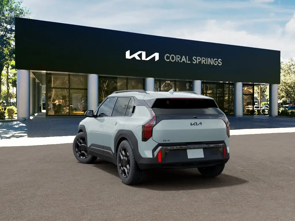 2027 Kia EV3 Wind photo 4